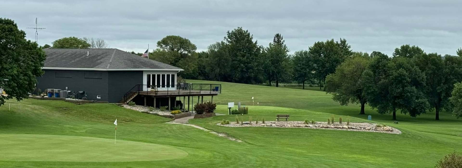 Approaching the clubhouse